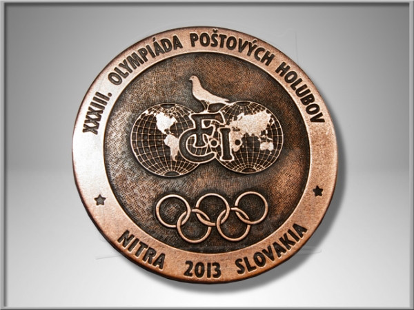 Medaillen der Marionettenolympiade 2013